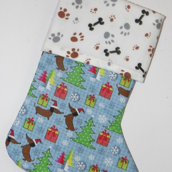 Weineer Dogs Christmas Trees 14" Hand Crafted Christmas Stocking Gold Cord - Picture 2 of 4